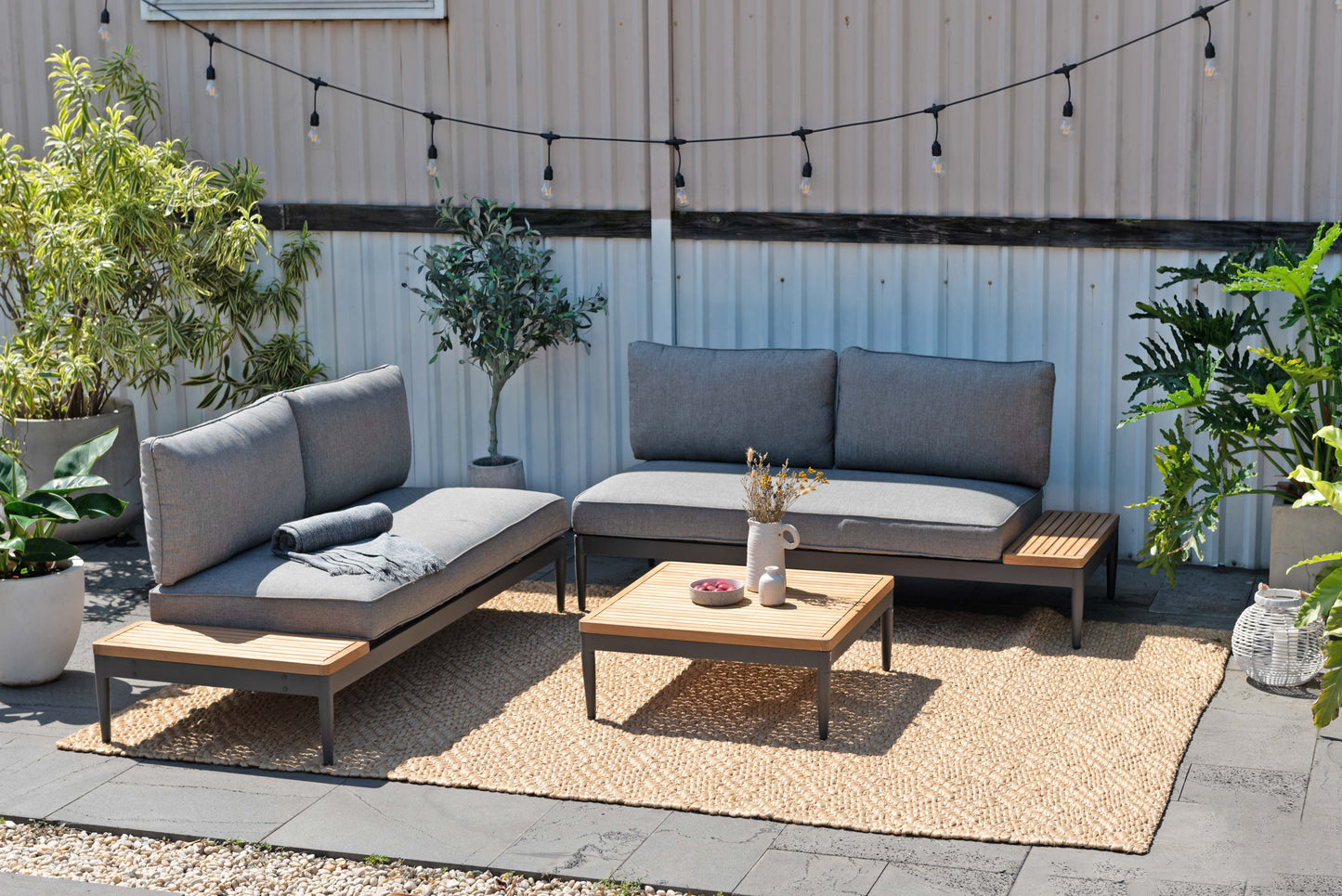 Topaz 2-Seater Outdoor Sofa